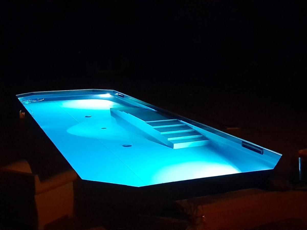 Cottage Sotto Il Faggio Centenario Ameno Exteriér fotografie