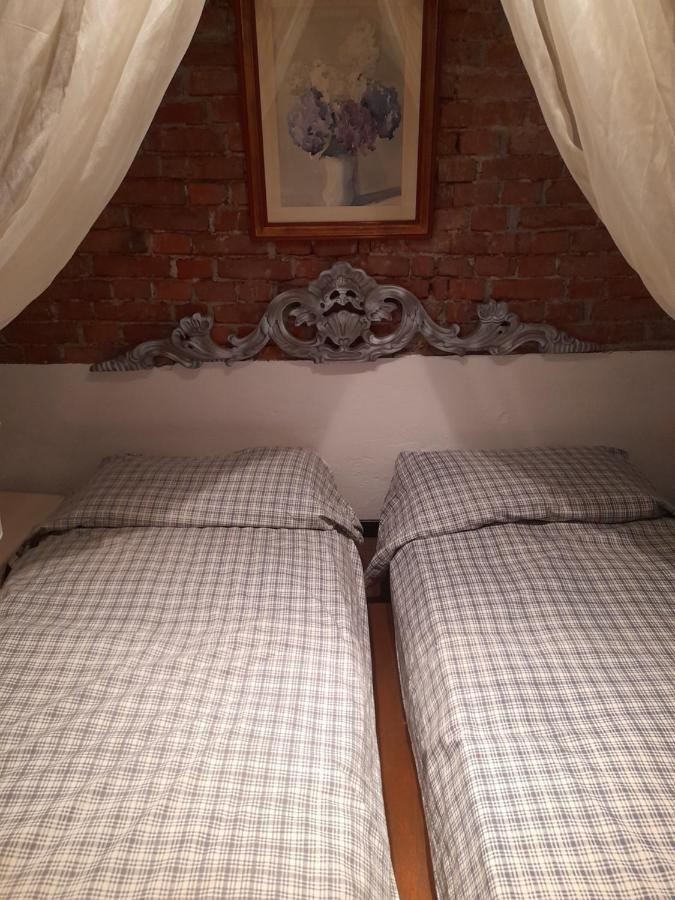 Cottage Sotto Il Faggio Centenario Ameno Exteriér fotografie